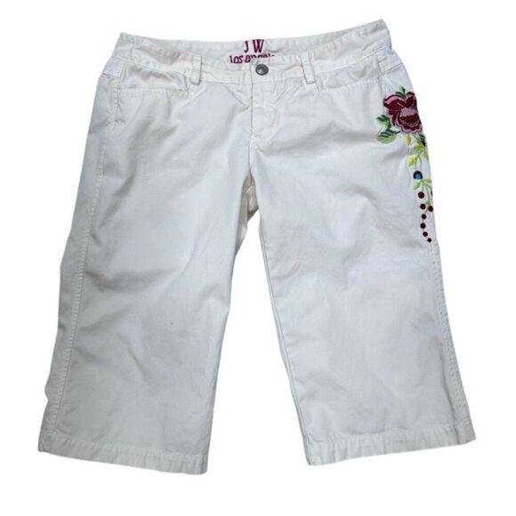 JW Los Angeles Short Capris Womens Size 4 White Low Rise Embroidered Floral Love - Picture 12 of 12